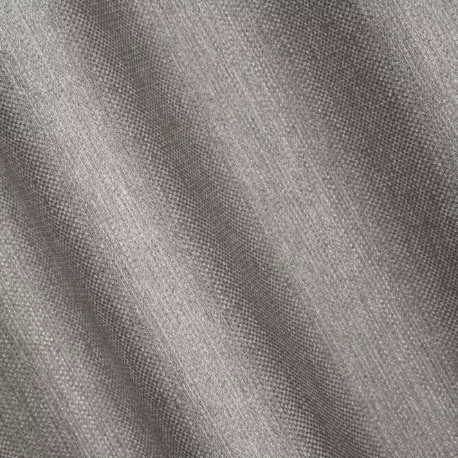 R181/5 Zasłona szyta na taśmie 5 cm srebrna z tkaniny z dodatkiem połyskującej nici, z widocznym ozdobnym splotem