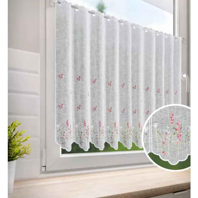 Tkanina firanowa zazdrostka zdobiona haftem drobnych kwiatuszków