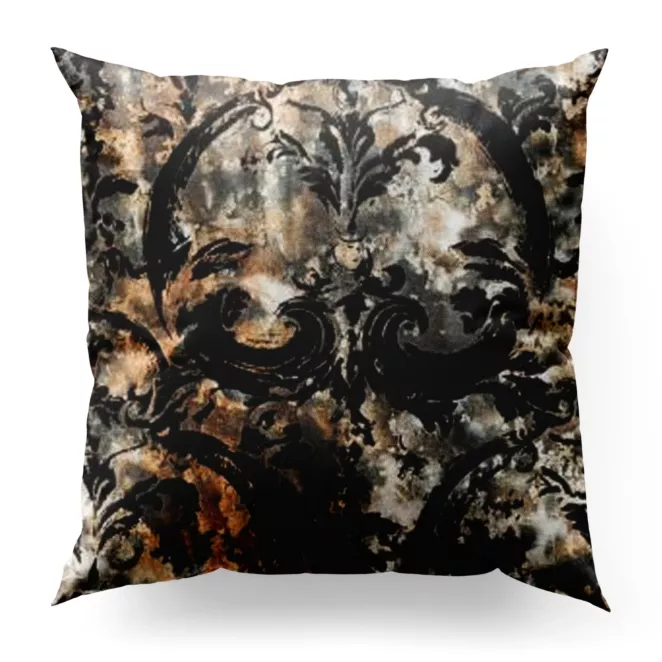 Poszewka szyta czarno złota z grubej welwetowej tkaniny w duży ornamentowy wzór
