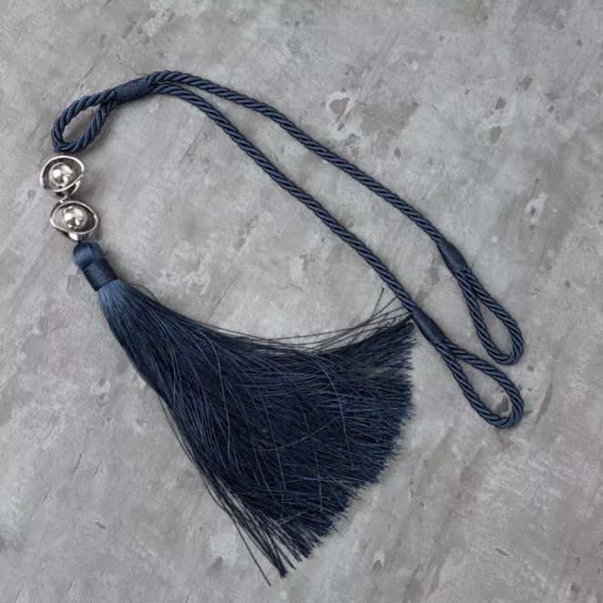 Dekoracyjny sznur do zasłon IDA upinacz z chwostem i metalowymi koralikami