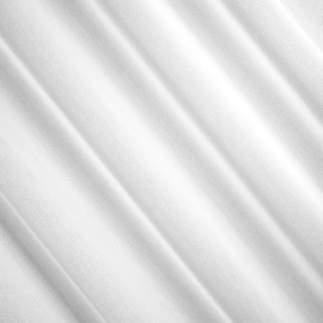 R224/5 Firana szyta na taśmie 5 cm biała z matowej tkaniny o charakterystycznym jodełkowym wzorze, wykończona obciążnikiem