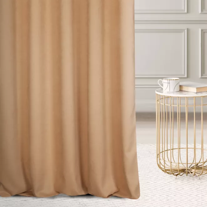 Zasłona szyta na taśmie 5 cm złota z miękkiej tkaniny o welurowej strukturze