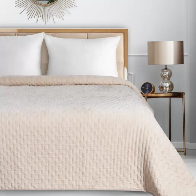 Narzuta szenilowa kremowa 220x240 cm pikowana metodą hot press HELEN1