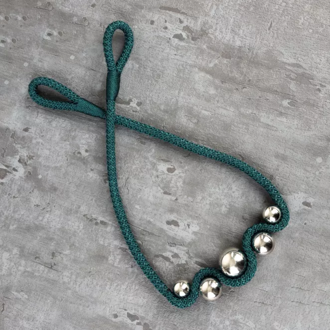 Dekoracyjny sznur do zasłon MALI upinacz ze zdobieniem z koralików