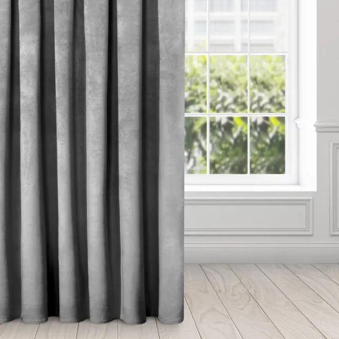 Zasłona stalowa z miękkiego welwetu 140x250 cm przelotka - SUZANA