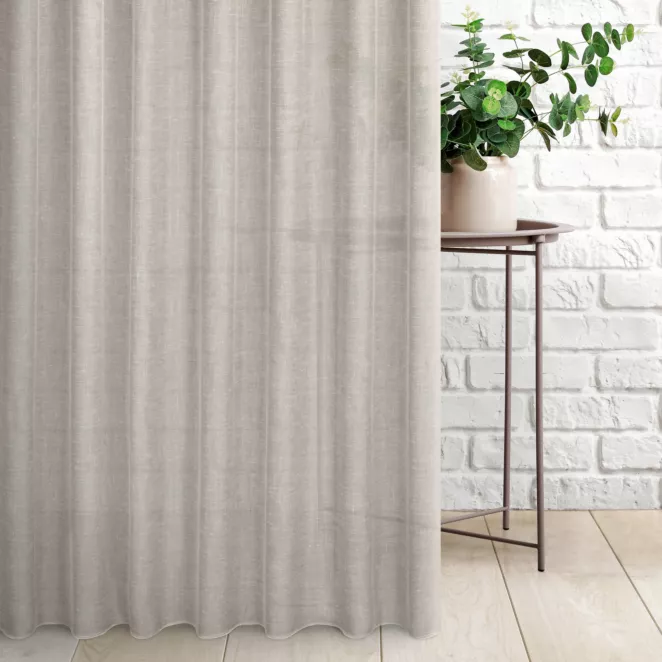 Tkanina firanowa, matowa  o naturalnym splocie wykończona obciążnikiem