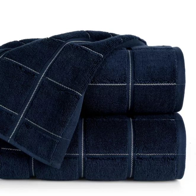 Ręcznik kąpielowy 50x90 cm bawełniany kolor granatowy z wytłaczanym wzorem kraty 550 g/m2 LUKAS - kolekcja TOLEDO
