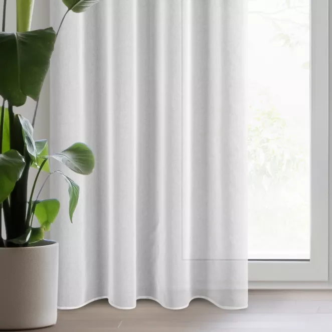 Firana biało, srebrzysta z ozdobnym pasem srebrnych liści w górnej części 140x250 cm przelotka