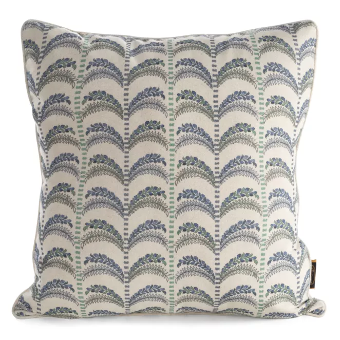 Poszewka na poduszkę 50x50 cm z dodatkiem lnu niebiesko, biała z motywem roślinnym RAMAS - kolekcja SEA SUMMER