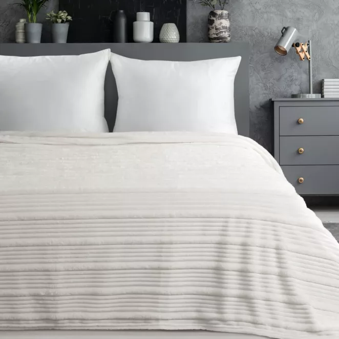 Koc 150x200 cm biały, typu flano z wzorem 3D NINA