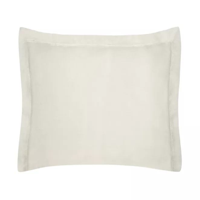 Poszewka na poduszkę 50x70 cm bawełniana beżowa z satynowym połyskiem i ozdobną kantą NOVA COLOUR