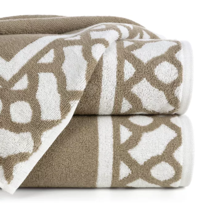 Ręcznik kąpielowy 50x90 cm bawełniany kolor beżowy zdobiony motywem geometrycznym KALANI
