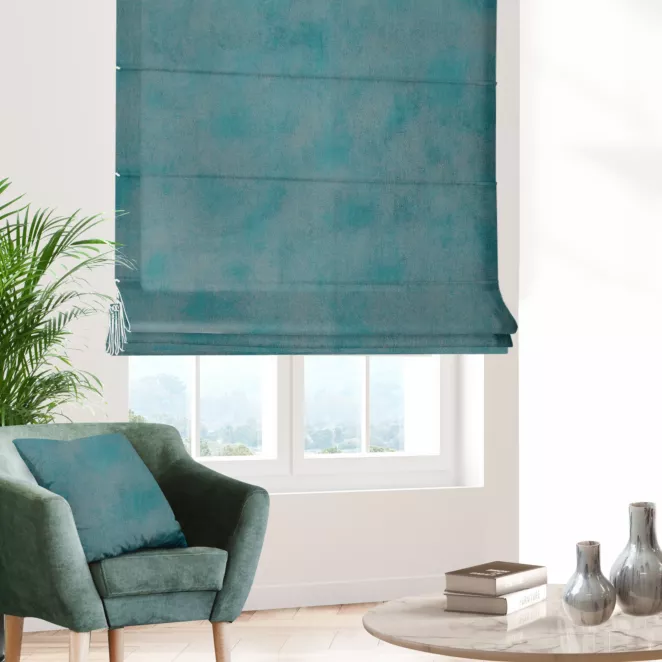 Roleta rzymska LIBERTY turkusowa z miękkiej, welwetowej tkaniny z nakrapianym połyskującym nadrukiem