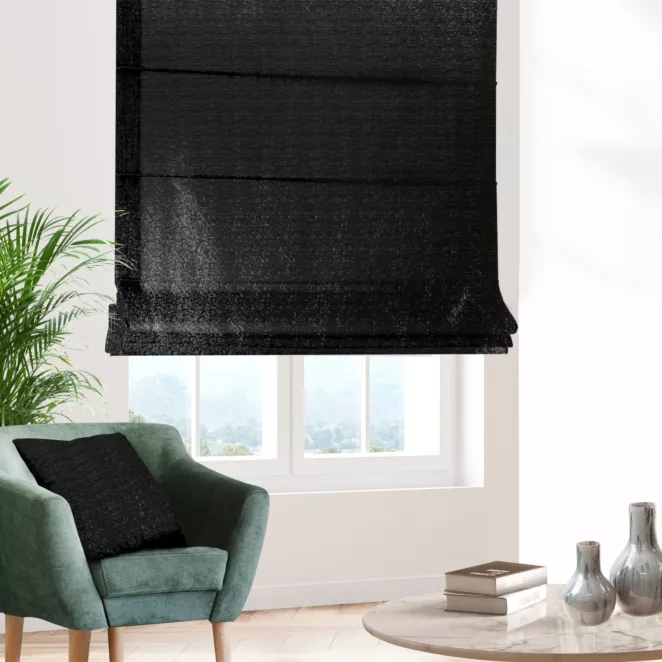 Roleta rzymska JULIETT czarna z eleganckiej połyskującej tkaniny przetykanej lureksową nicią