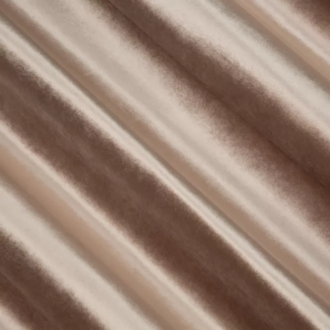 M147/42 Zasłona szyta na taśmie 5 cm szampańska z miękkiej welwetowej tkaniny z połyskiem