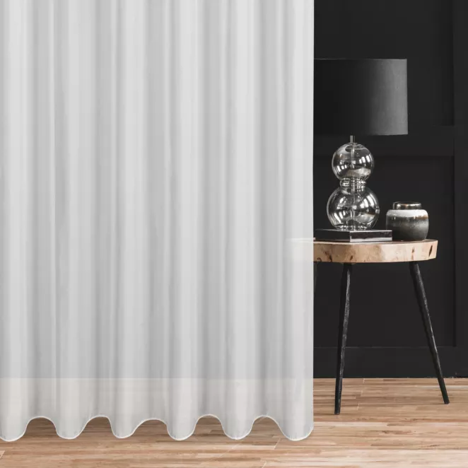 Firana szyta na taśmie 5 cm biała z mlecznobiałej żorżety o perłowym połysku