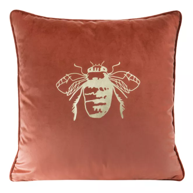Poszewka na poduszkę 45x45 cm welwetowa kolor ceglasty z nadrukiem złotej pszczoły BLINK