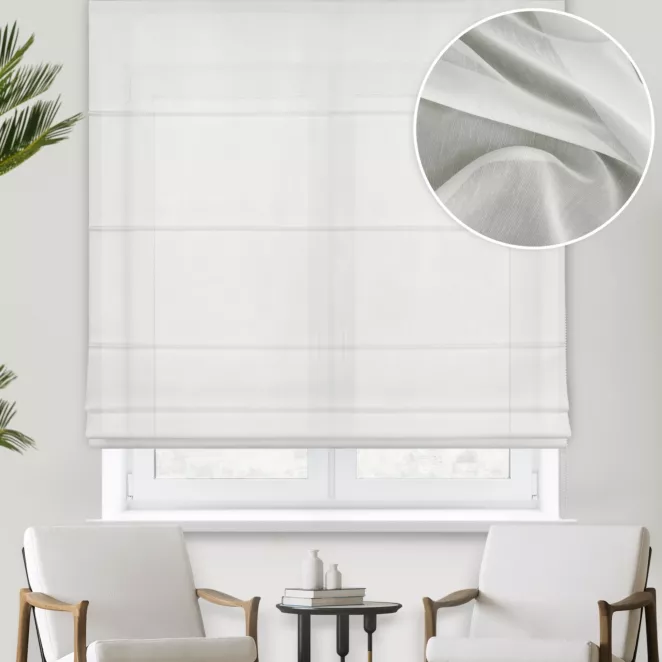 Roleta rzymska naturalna miękka i delikatna w dotyku tkanina typu BATYST, wykończona obciążnikiem