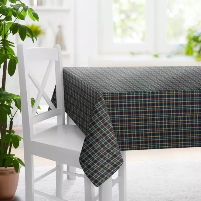 Obrus szyty granatowo zielony z delikatnej tkaniny w kratkę