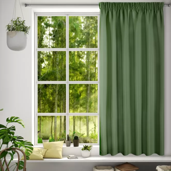 Zasłona ciemnozielona z matowej gładkiej tkaniny 140x175 cm taśma RITA