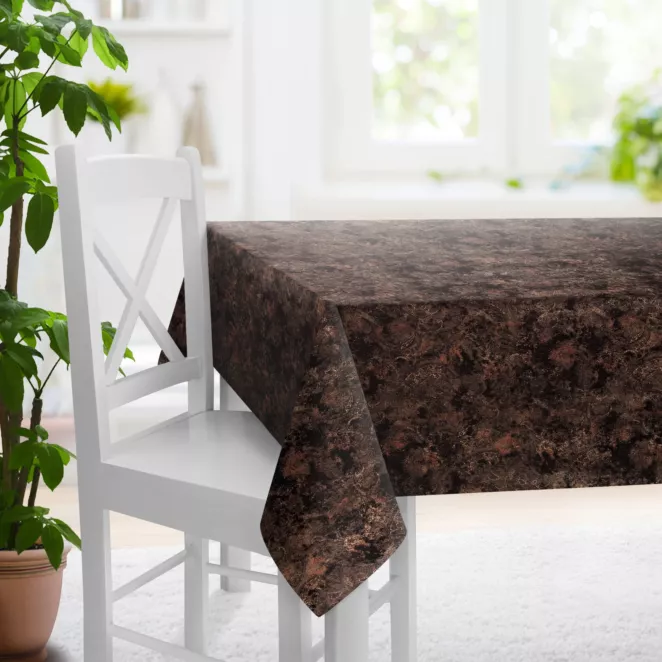 Obrus szyty czarno miedziany z miękkiej, welwetowej tkaniny z nieregularnym nadrukiem Italissima Eva Minge