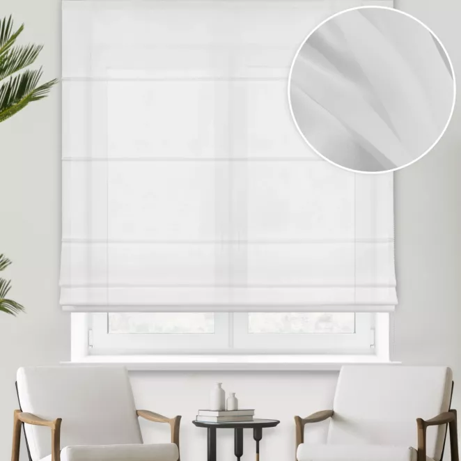 Roleta rzymska biała półprzezroczysta, z matowego woalu, o niestandardowej wysokości 370cm, wykończona obciążnikiem