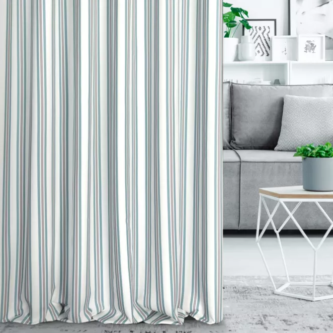 Zasłona szyta na taśmie 5 cm jasnokremowo turkusowa z tkaniny o naturalnym splocie z nadrukowanym wzorem w pasy