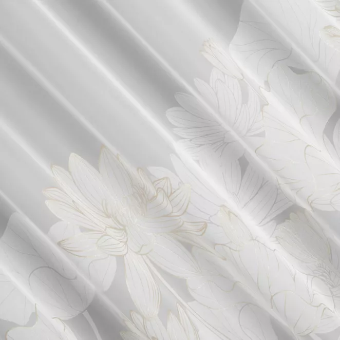 P260/1 Firana szyta na taśmie 5 cm biało złota z tkaniny typu KREPA z delikatnie połyskującym, kwiatowym nadrukiem na dole tkaniny, wykończona obciążnikiem