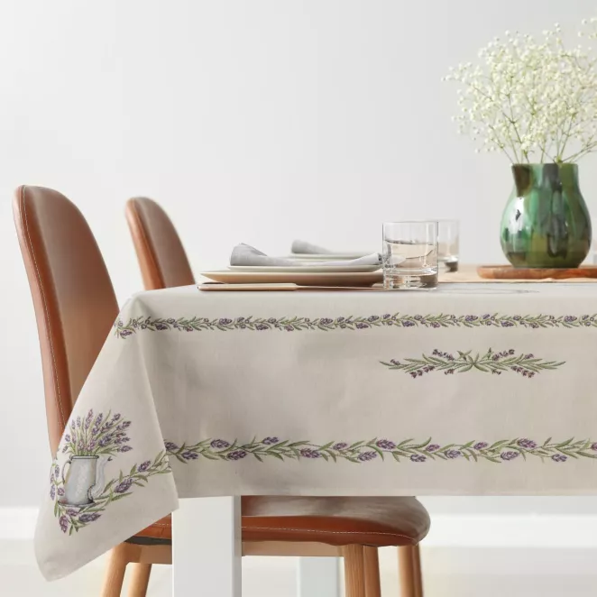 Obrus naturalno, jasnofioletowy 140x180 cm gobelinowy z tkanym motywem lawendy