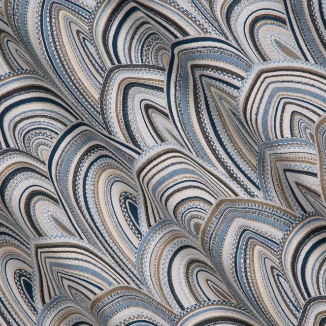 R204/5 Zasłona szyta na taśmie 5 cm niebiesko beżowa z grubej, gobelinowej tkaniny w geometryczny wzór, zawiera 50% bawełny