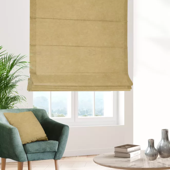 Roleta rzymska DORA - HIT jasnozłota z miękkiej tkaniny o welurowej strukturze