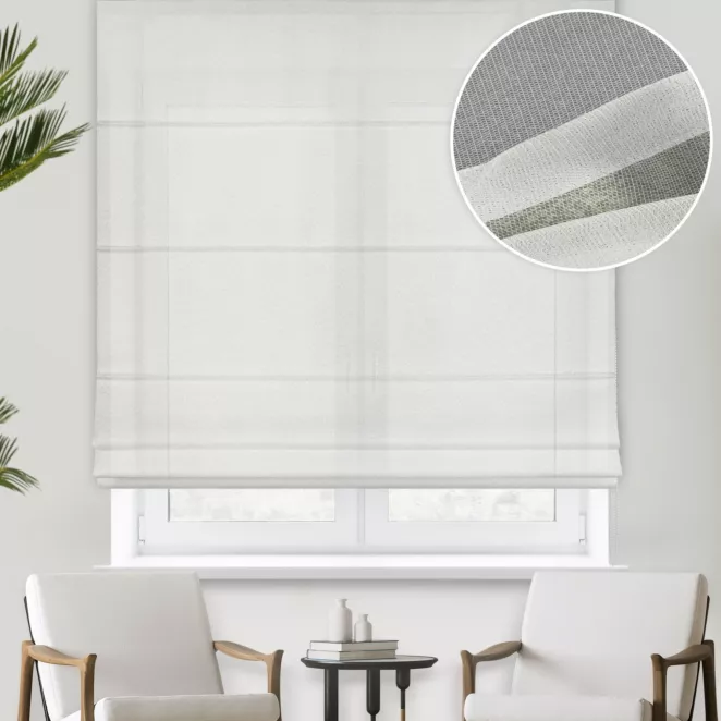 Roleta rzymska naturalna z miękkiej, matowej, półprzezroczystej tkaniny, wykończona obciążnikiem