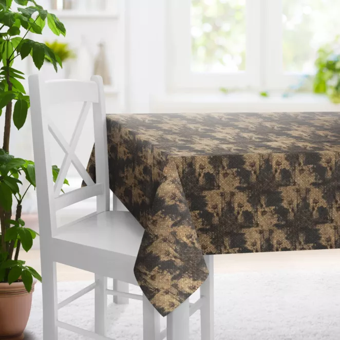 Obrus szyty czarno miedziany z miękkiej, welwetowej tkaniny z geometrycznym nadrukiem Italissima Eva Minge