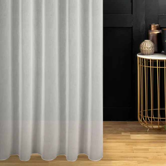 Firana szyta na taśmie 5 cm naturalna z matowej cienkiej etaminy, wykończona obciążnikiem