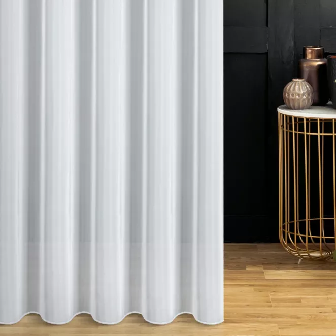 Firana szyta na taśmie 5 cm biała półprzezroczysta, matowa, bardzo miękka, z wysokiej jakości woalu, zakończona obciążnikiem