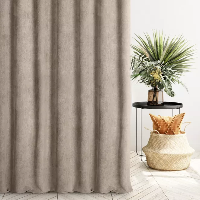 Zasłona szyta na flexach jasnobrązowa z miękkiej matowej tkaniny szenilowej o naturalnym splocie