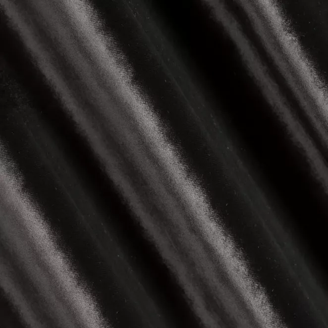 M224/3 Zasłona szyta na taśmie 5 cm SAFARI czarna z miękkiej welwetowej tkaniny z połyskiem