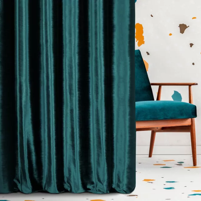 Tkanina zasłonowa, miękka, welwetowa z połyskiem, w poziome prążki z kolekcji Eva Minge