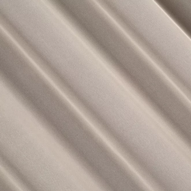 R209/7 Firana szyta na taśmie 5 cm beżowa z miękkiej tkaniny o perłowym połysku, wykończona obciążnikiem