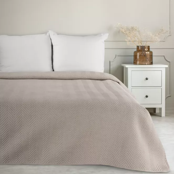 Narzuta z tkaniny o strukturze lnu beżowa 170x210 cm pikowana w wzór jodełki LEN 3 Eurofirany Premium
