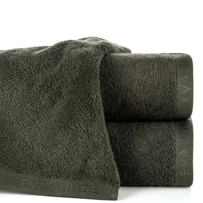 Ręcznik do rąk 30x50 cm bawełniany kolor ciemnooliwkowy z haftowanym logiem Eva Minge 550 g/m2 VENUS
