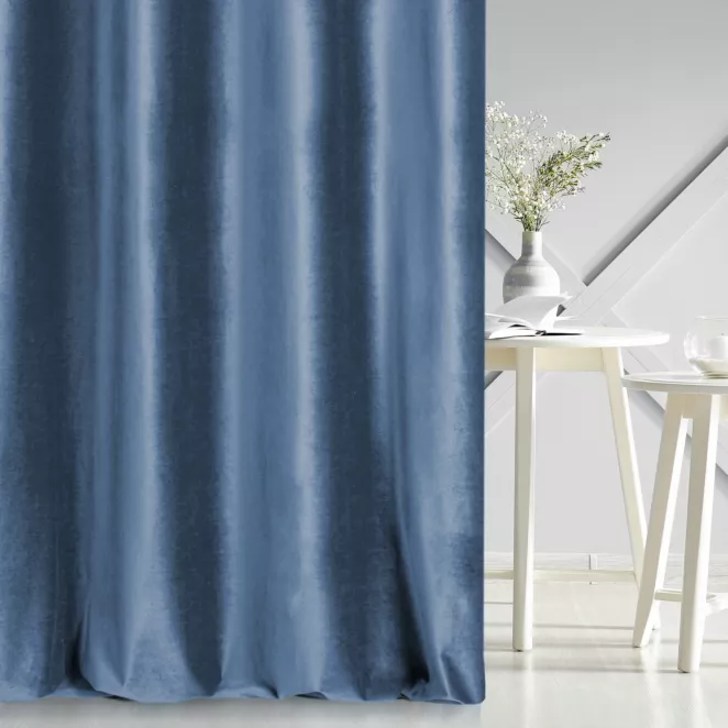Zasłona szyta na taśmie 5 cm GEMMA granatowa ze szlachetnej grubej tkaniny welwetowej o gramaturze 400g/m2