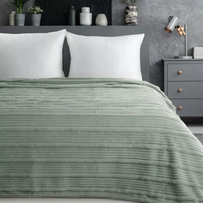 Koc 150x200 cm szałwiowy, typu flano z wzorem 3D NINA