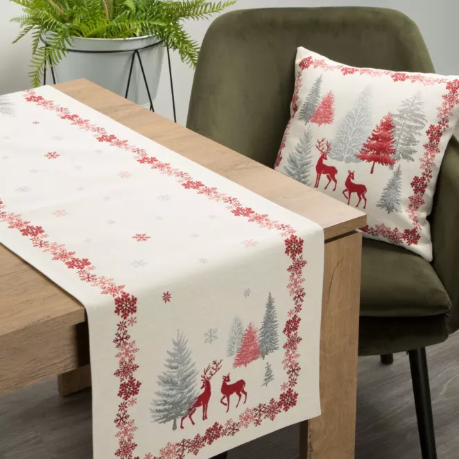 Bieżnik na stół kremowo, czerwony 45x140 cm gobelinowy z zimowym motywem skandynawskim