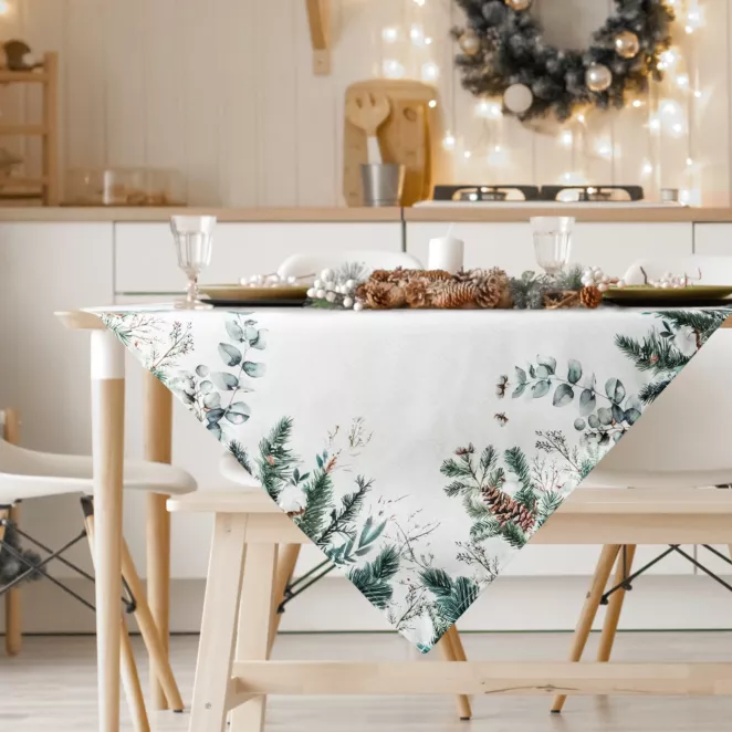 Bieżnik świąteczny na stół 85x85 cm biało, zielony zdobiony zimowym nadrukiem