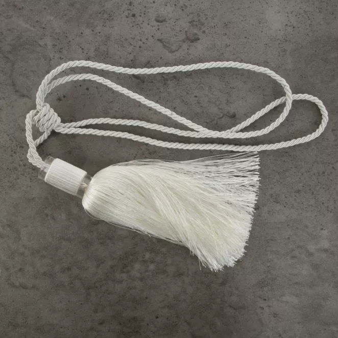 Dekoracyjny sznur do zasłon MILA z puszystym chwostem