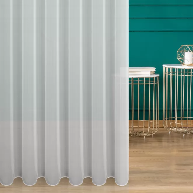 Firana szyta na taśmie 5 cm biała z półprzezroczystej, matowej tkaniny w prążki o niestandardowej wysokości 360cm, wykończona obciążnikiem