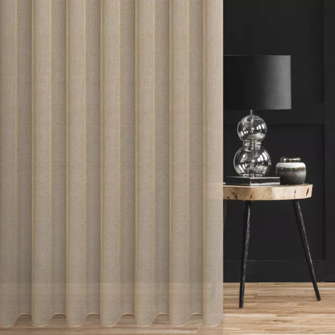 Tkanina firanowa delikatna, miękka, matowa siateczka wykończona obciążnikiem