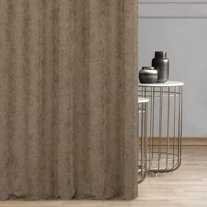 Tkanina zasłonowa miękka, szenilowa, o strukturalnym splocie i delikatnym połysku