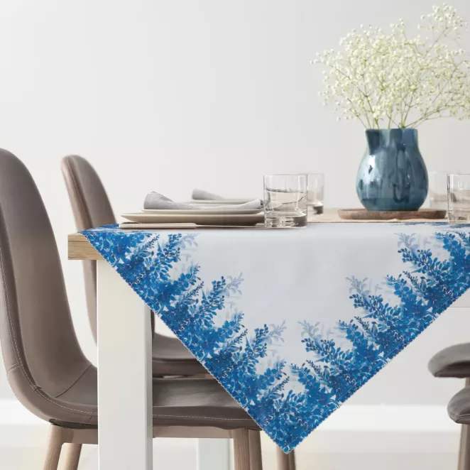 Obrus biało, niebieski 85x85 cm zdobiony na brzegach roślinnym wzorem - INES 14